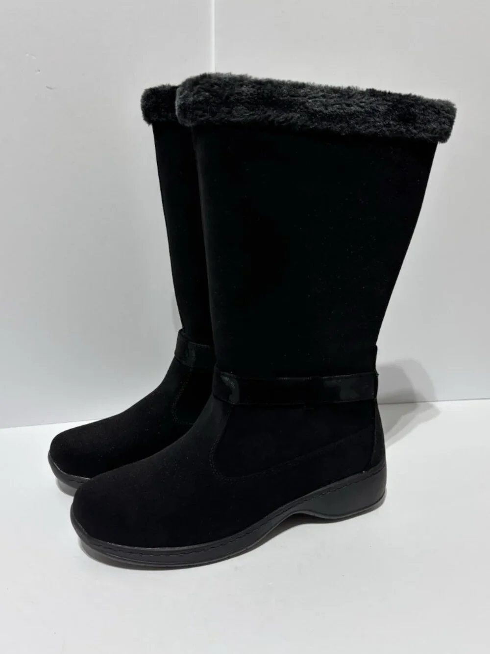 Tundra Women’s Ruth Black Winter Boots, Size 9 M